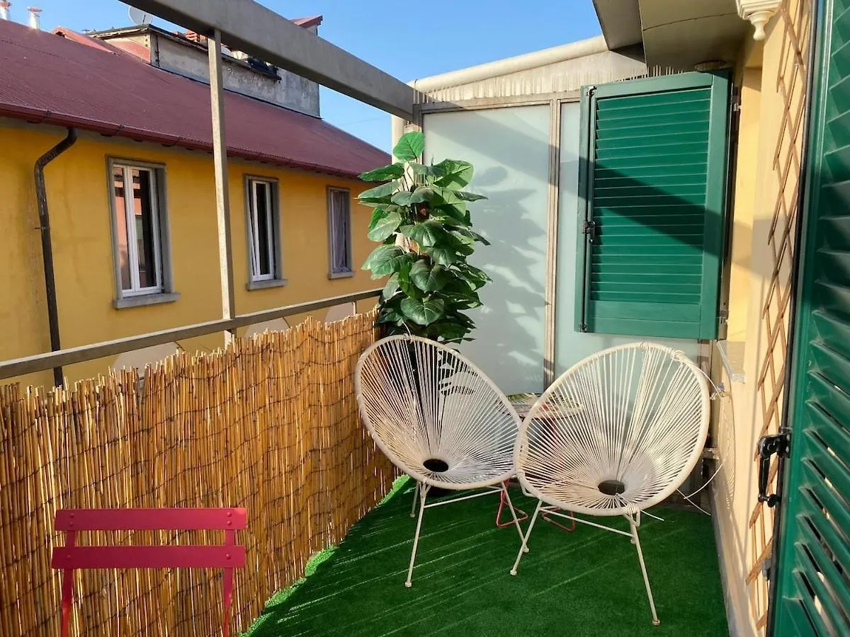 Two-Room Apartment 15 Minutes From The Duomo Milan
