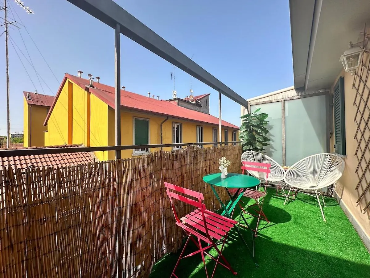 Two-Room Apartment 15 Minutes From The Duomo Milan